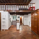 Piazza Navona Charming Large Apartment