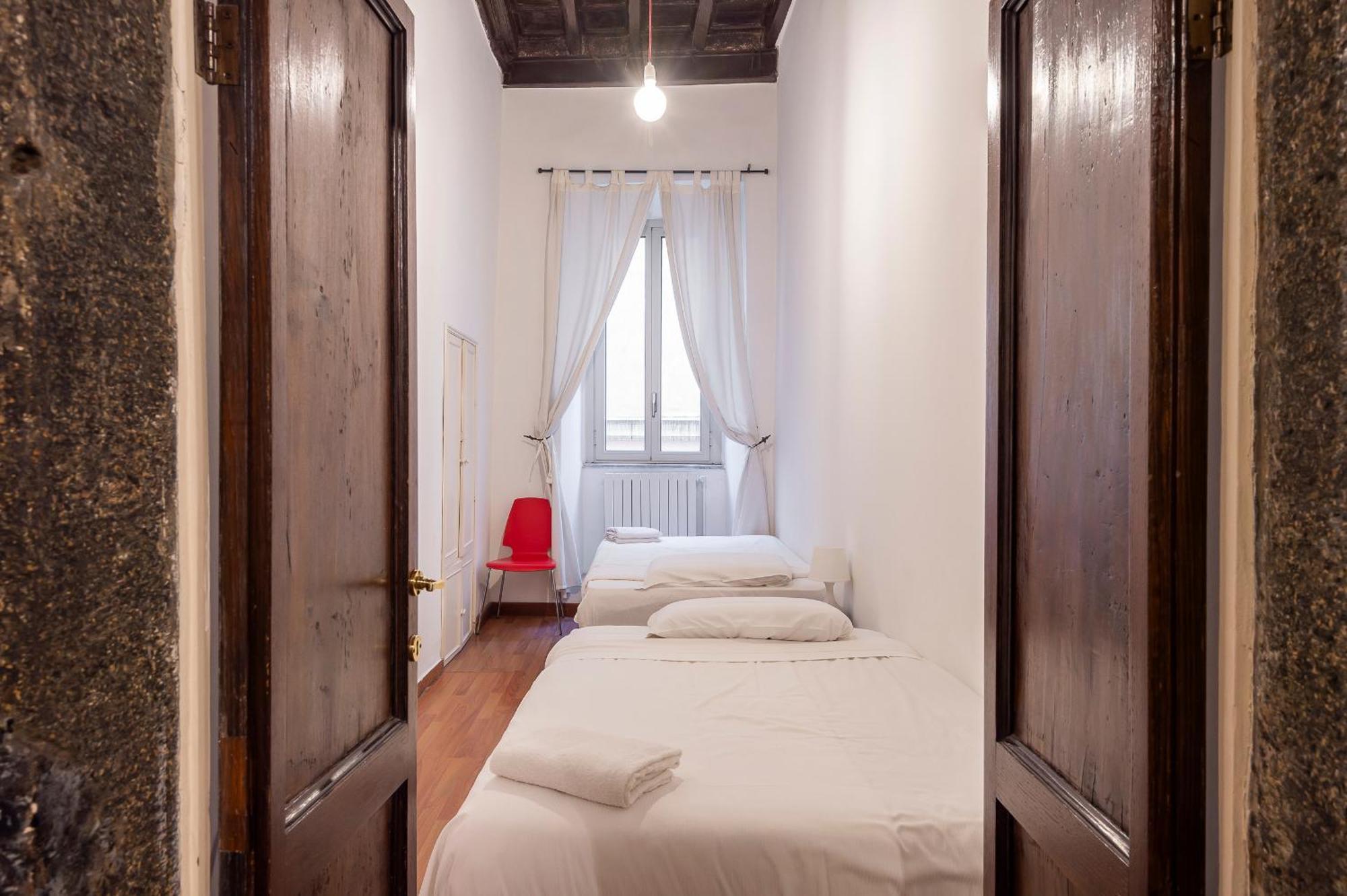 Apartment Piazza Navona Charming Large
