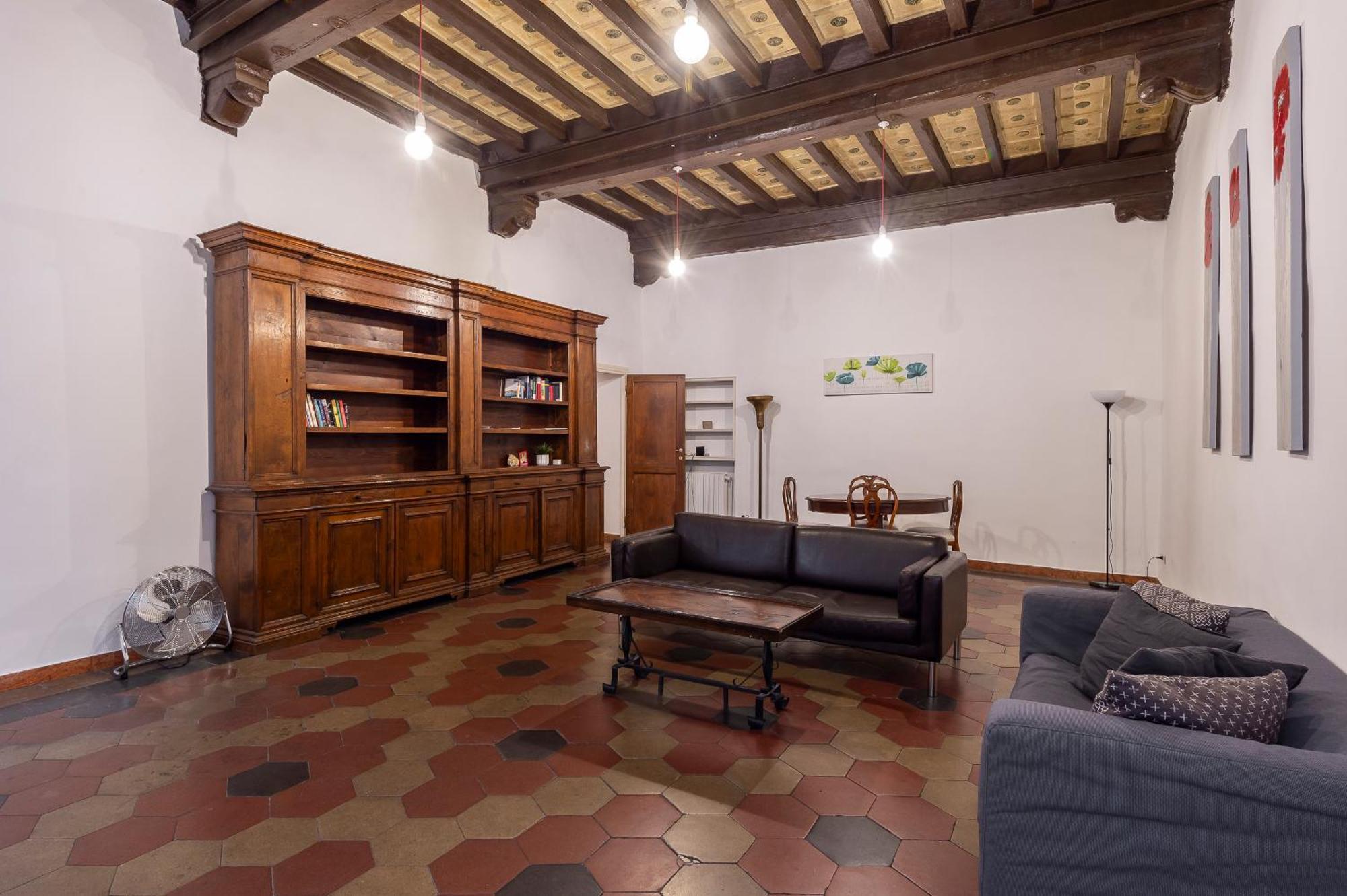 Piazza Navona Charming Large Apartment Rom